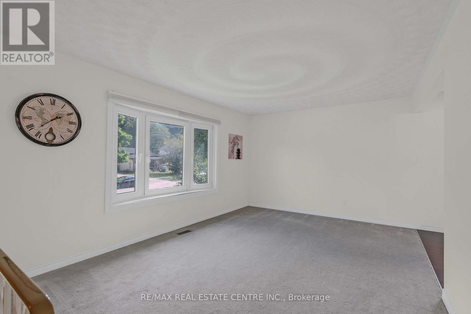 141 CEDAR CREST STREET, Kitchener — photo 7