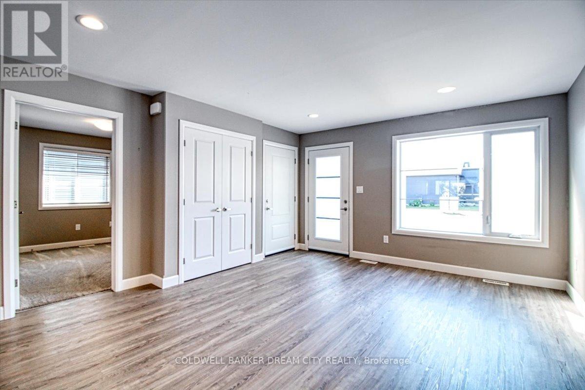 100 ARROWHEAD LANE, Chatham-Kent (Chatham) — photo 4