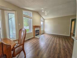 25 Falcon Place, Brandon, MB R7B4A1 Photo 16