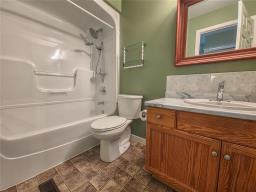 25 Falcon Place, Brandon, MB R7B4A1 Photo 31