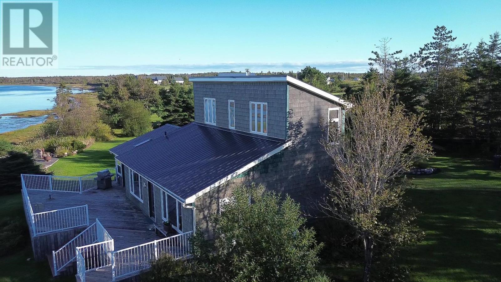 7 Bayside Crescent - Image 12
