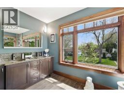 2908 7 Avenue NW - photo 29