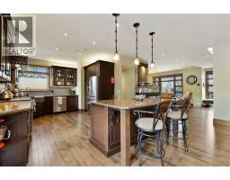 2908 7 Avenue NW - photo 8