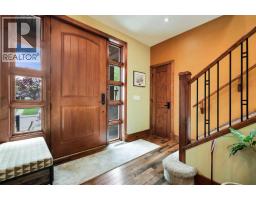 2908 7 Avenue NW - photo 3