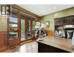 2908 7 Avenue NW - photo 15