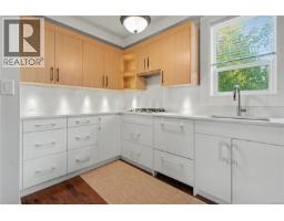 Bedroom - 1064 Beverley Pl, Victoria, BC V8S3Z8 Photo 15