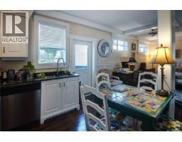 1064 Beverley Pl, Victoria, BC V8S3Z8 Photo 59