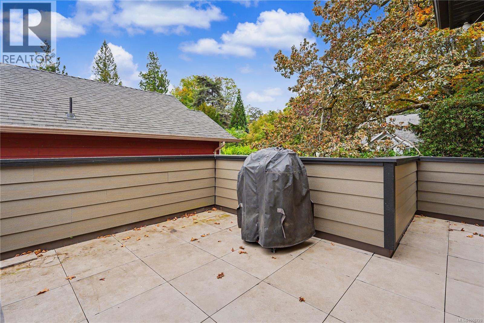 1064 Beverley Pl - 71