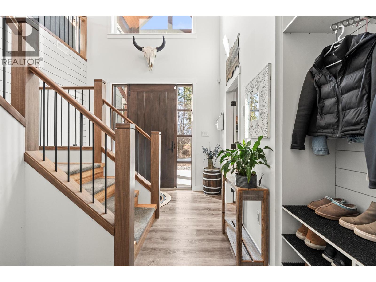 3200 20 Street NE - 9