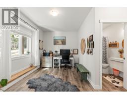 Bedroom - 3200 20 Street Ne, Salmon Arm, BC V1E2G9 Photo 10