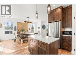 3200 20 Street Ne, Salmon Arm, BC V1E2G9 Photo 31