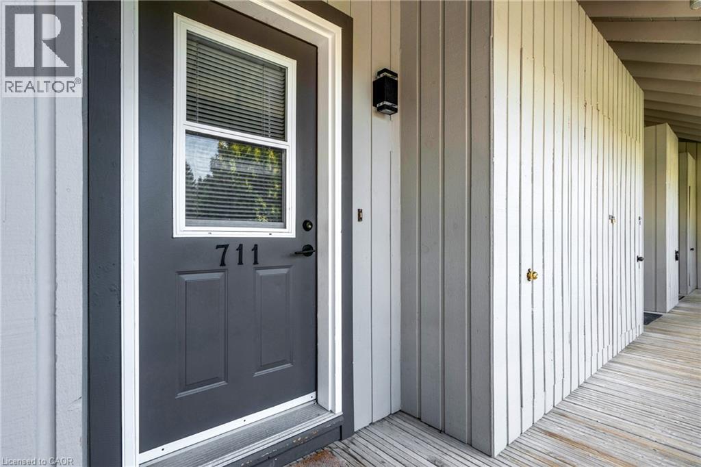 711 JOHNSTON PARK Avenue, Collingwood — photo 4