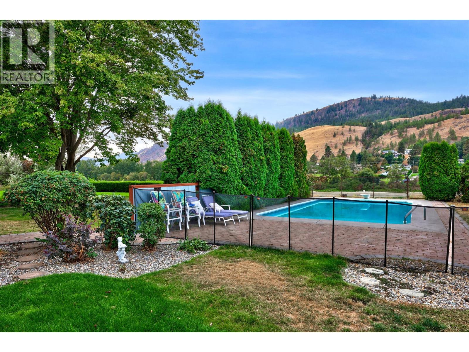 4313 Furiak Road - Image 38
