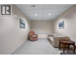 4313 Furiak Road, Kamloops, BC V2H1L3 Photo 43