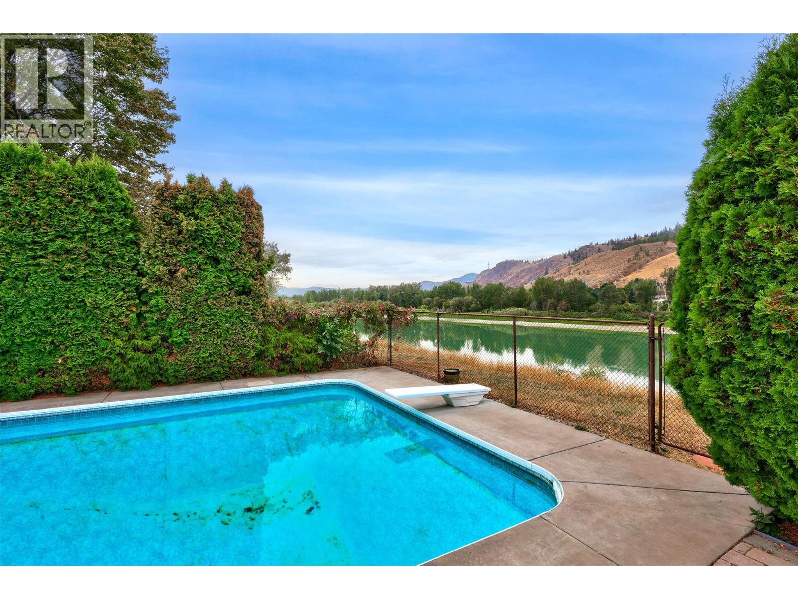 4313 Furiak Road - 35