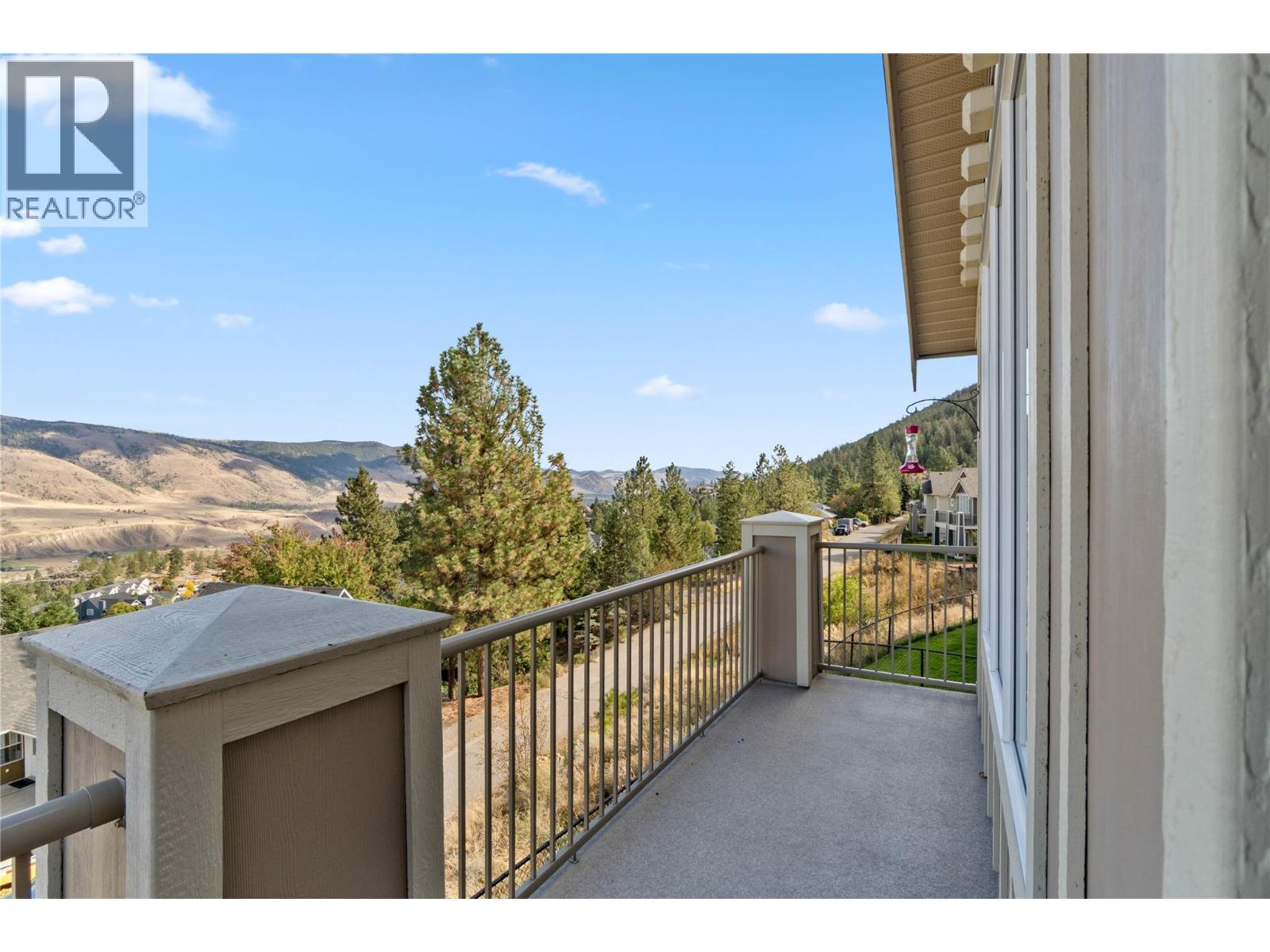#112 1939 COLDWATER Drive - 32