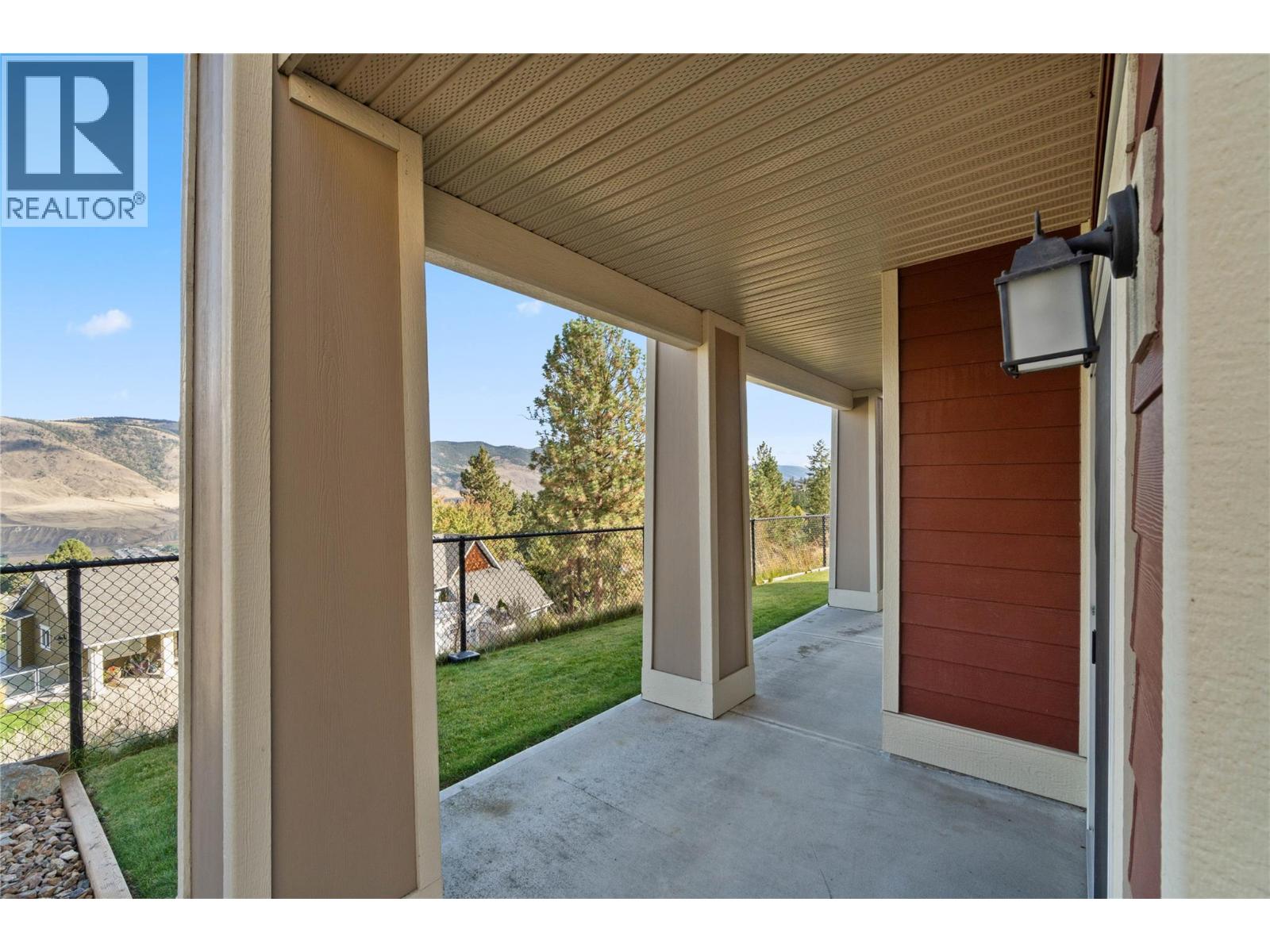 #112 1939 COLDWATER Drive - 41