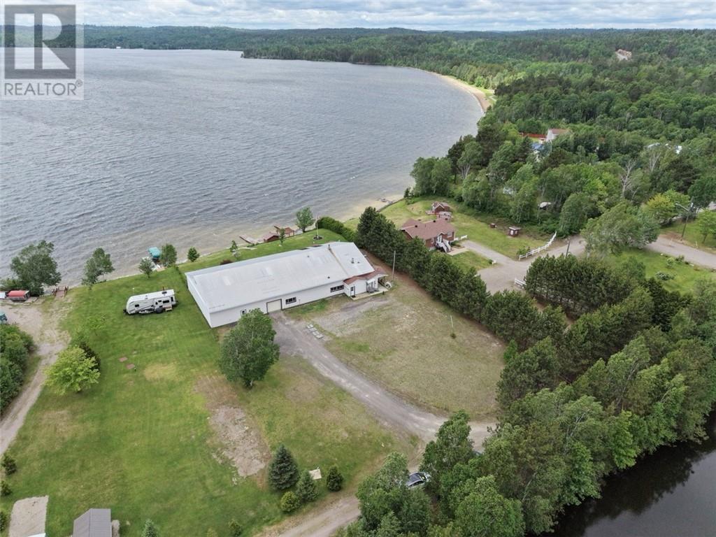 42 Elk's Club Road, Onaping — photo 3