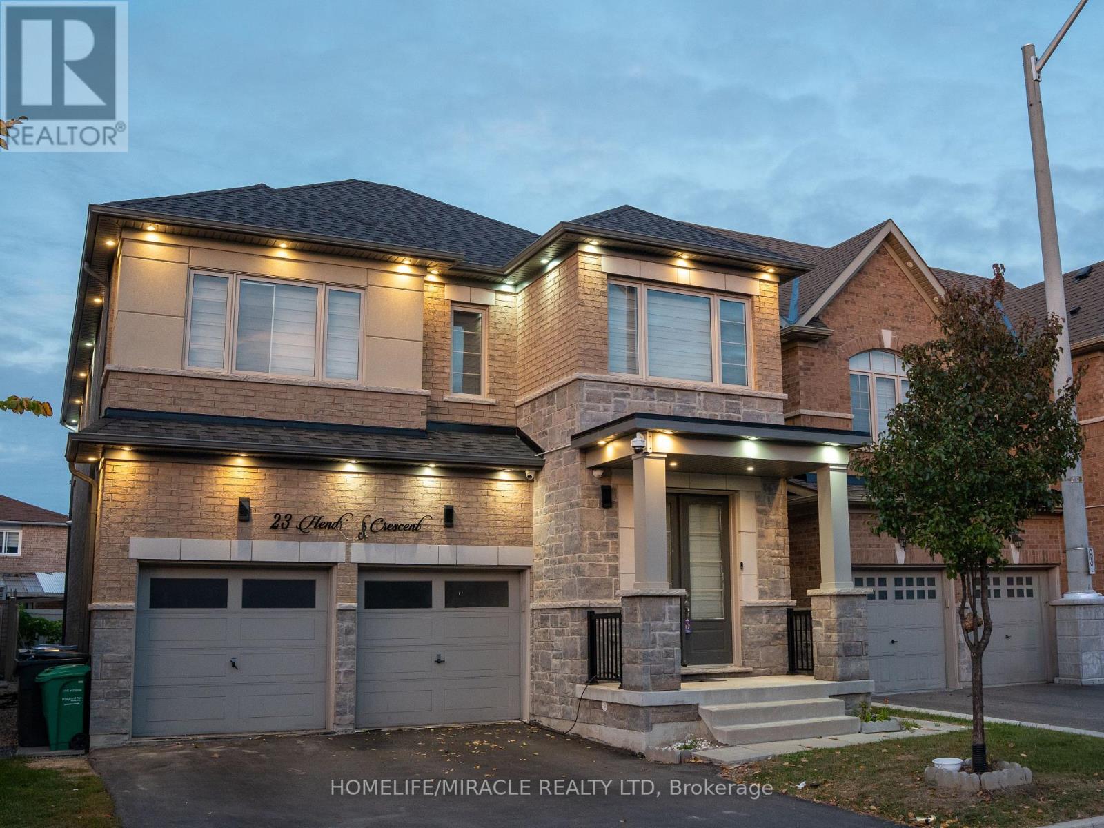 Photo of 23 HENDRICKS Crescent