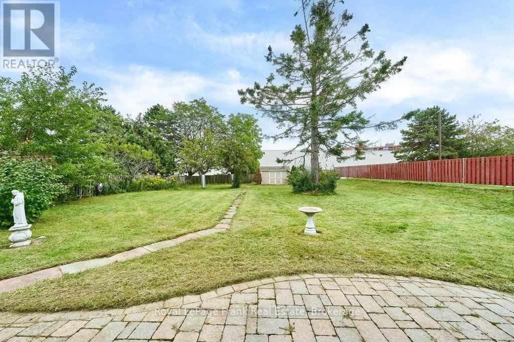 1535 DUNDAS STREET E, Whitby (Blue Grass Meadows) — photo 4