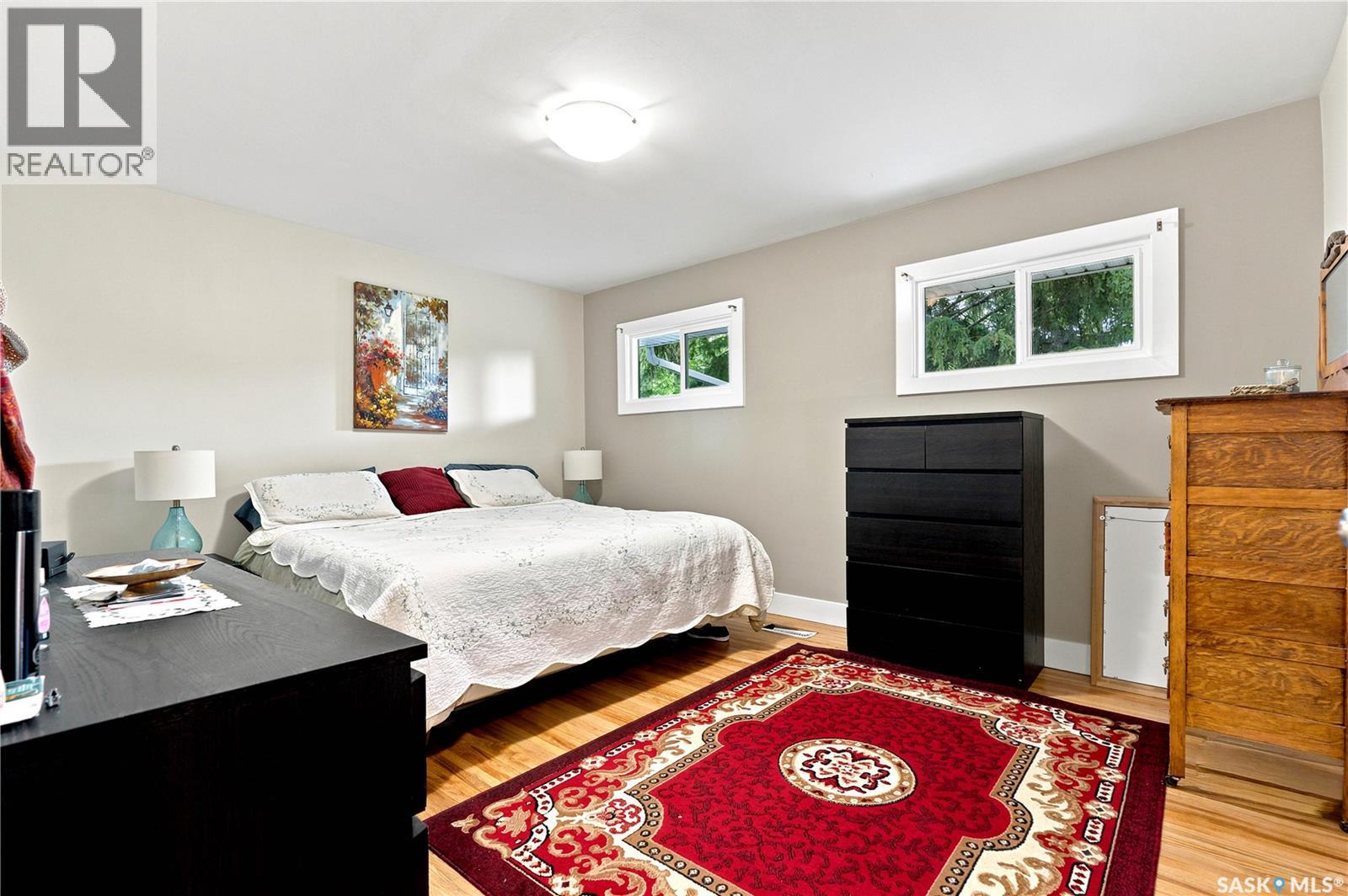 1706 Ewart AVENUE - Image 22