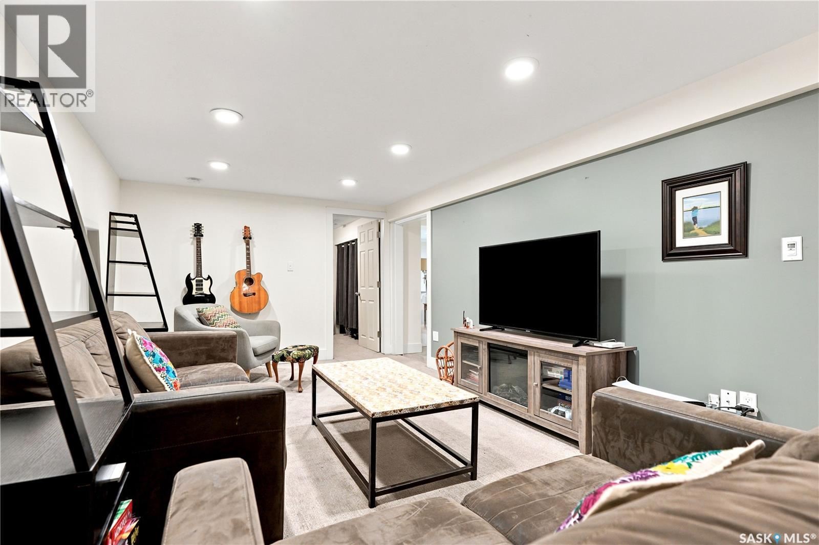1706 Ewart AVENUE - 31