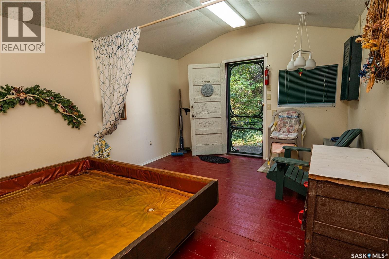 408A Miller CRESCENT - 49