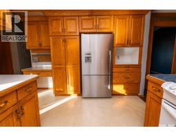 Enclosed porch - 408a Miller Crescent, Wynyard, SK S0A4T0 Photo 10