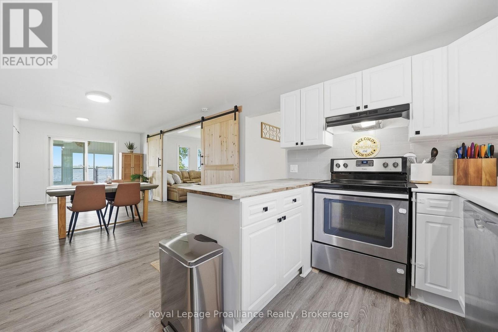 33 PEATS POINT LANE, Prince Edward County (Ameliasburg Ward) — photo 8