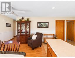 Bedroom - 2094 Route 10, Cape Traverse, PE C0B1X0 Photo 10