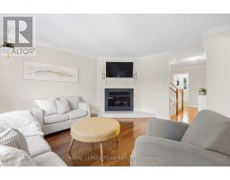 1938 La Chapelle Street, Ottawa, ON K1C6A1 Photo 11