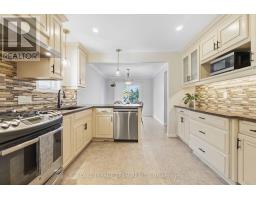 1938 La Chapelle Street, Ottawa, ON K1C6A1 Photo 14