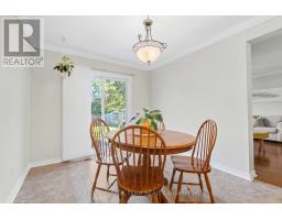 1938 La Chapelle Street, Ottawa, ON K1C6A1 Photo 20