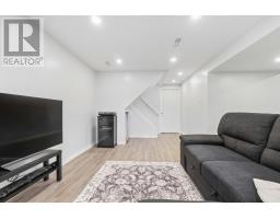 1938 La Chapelle Street, Ottawa, ON K1C6A1 Photo 36