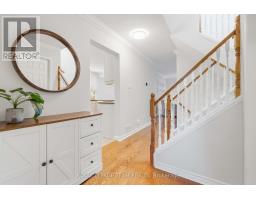 1938 La Chapelle Street, Ottawa, ON K1C6A1 Photo 7