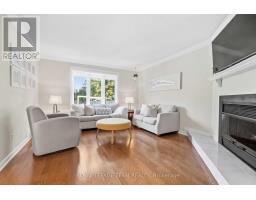 1938 La Chapelle Street, Ottawa, ON K1C6A1 Photo 9