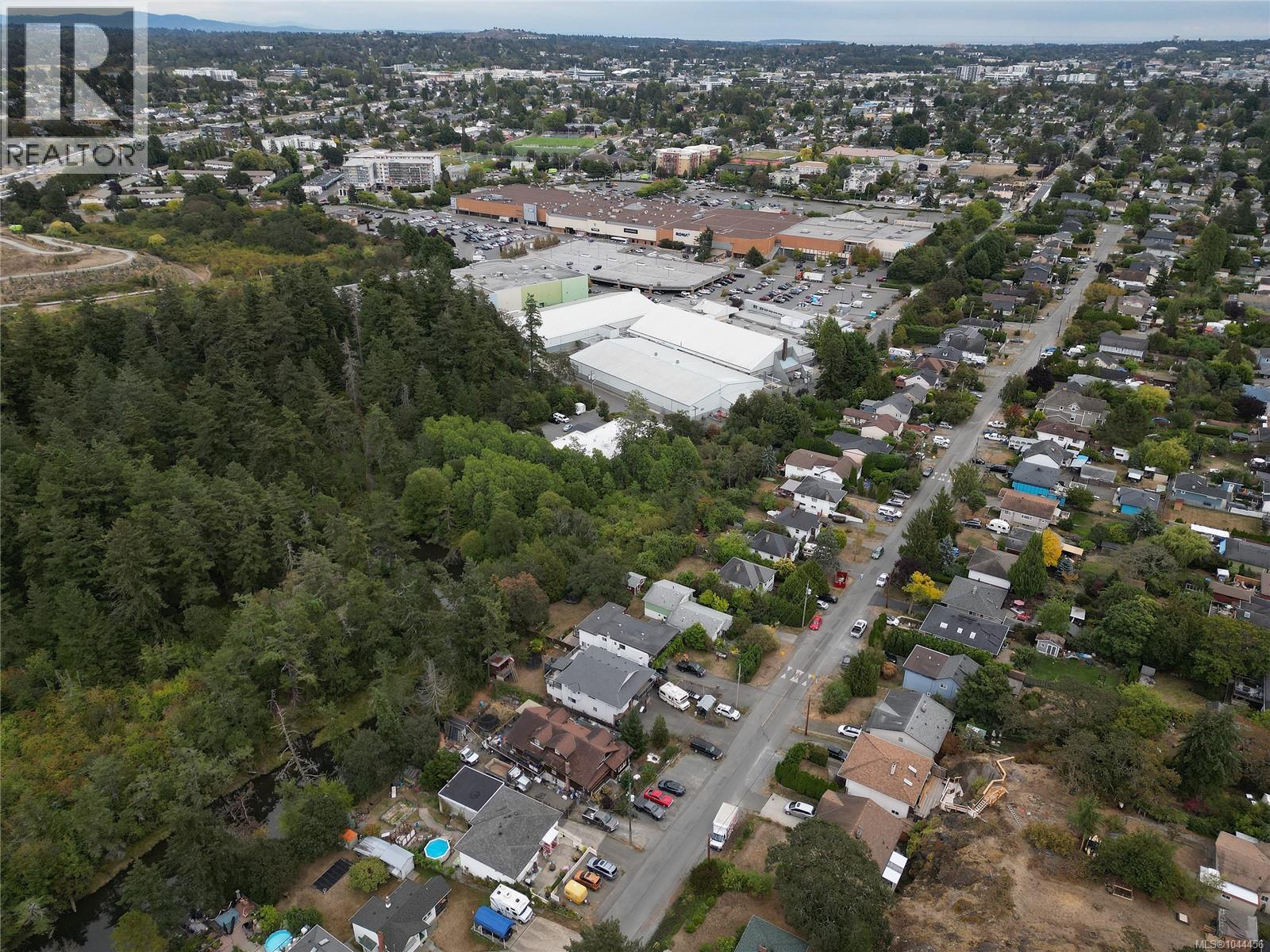 482 Ker Ave - 26