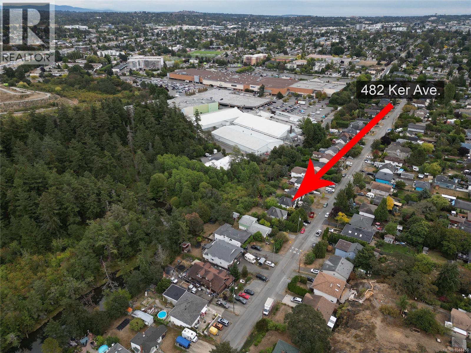 482 Ker Ave - 11