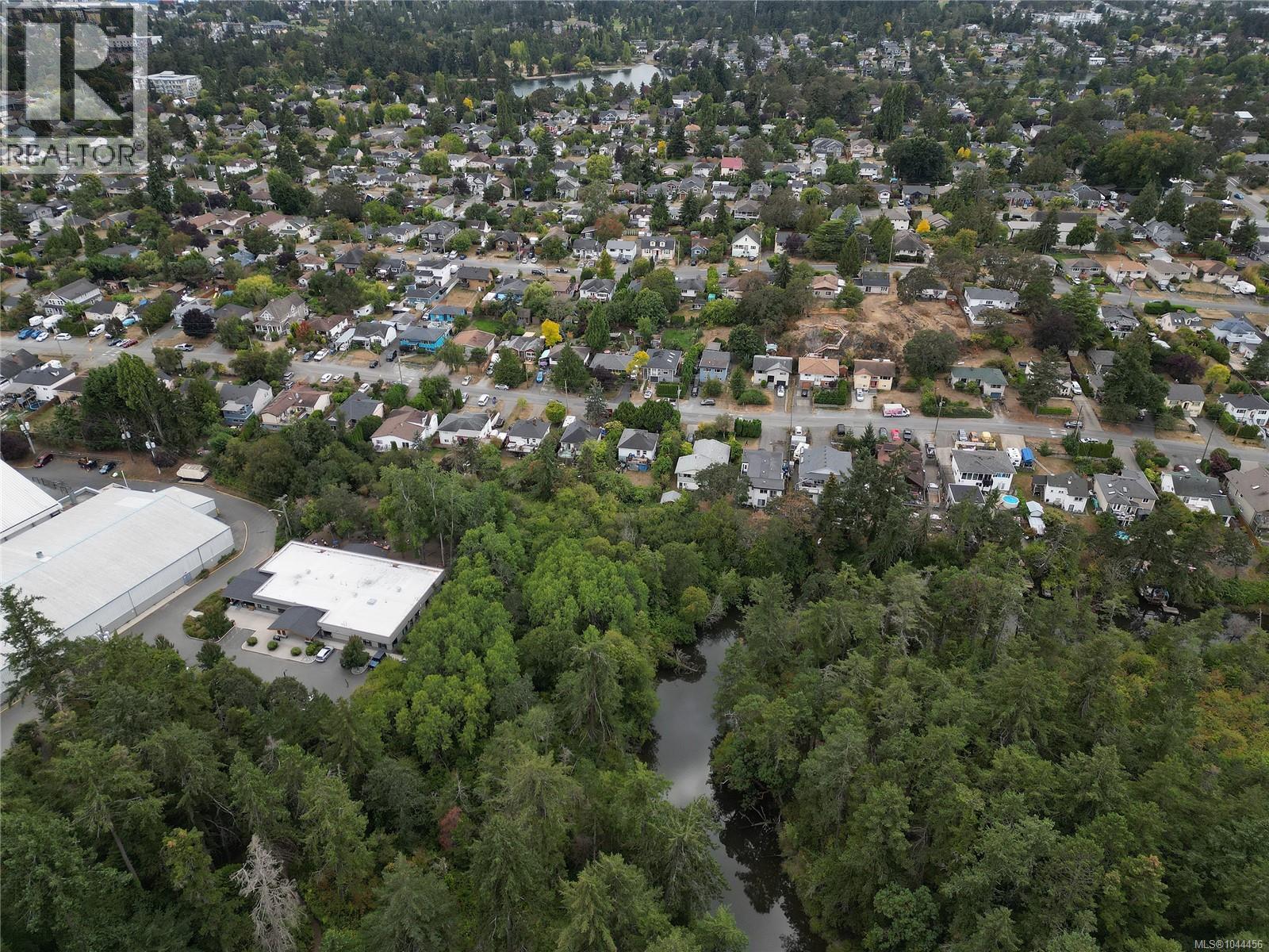 482 Ker Ave - 25