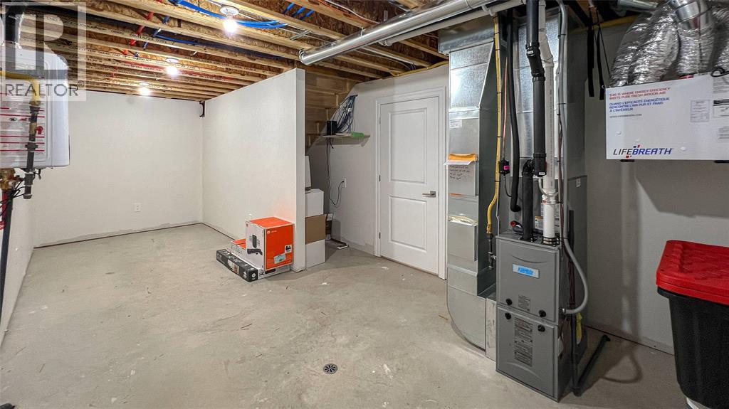 #B 315 ALEXANDRA AVENUE - 22
