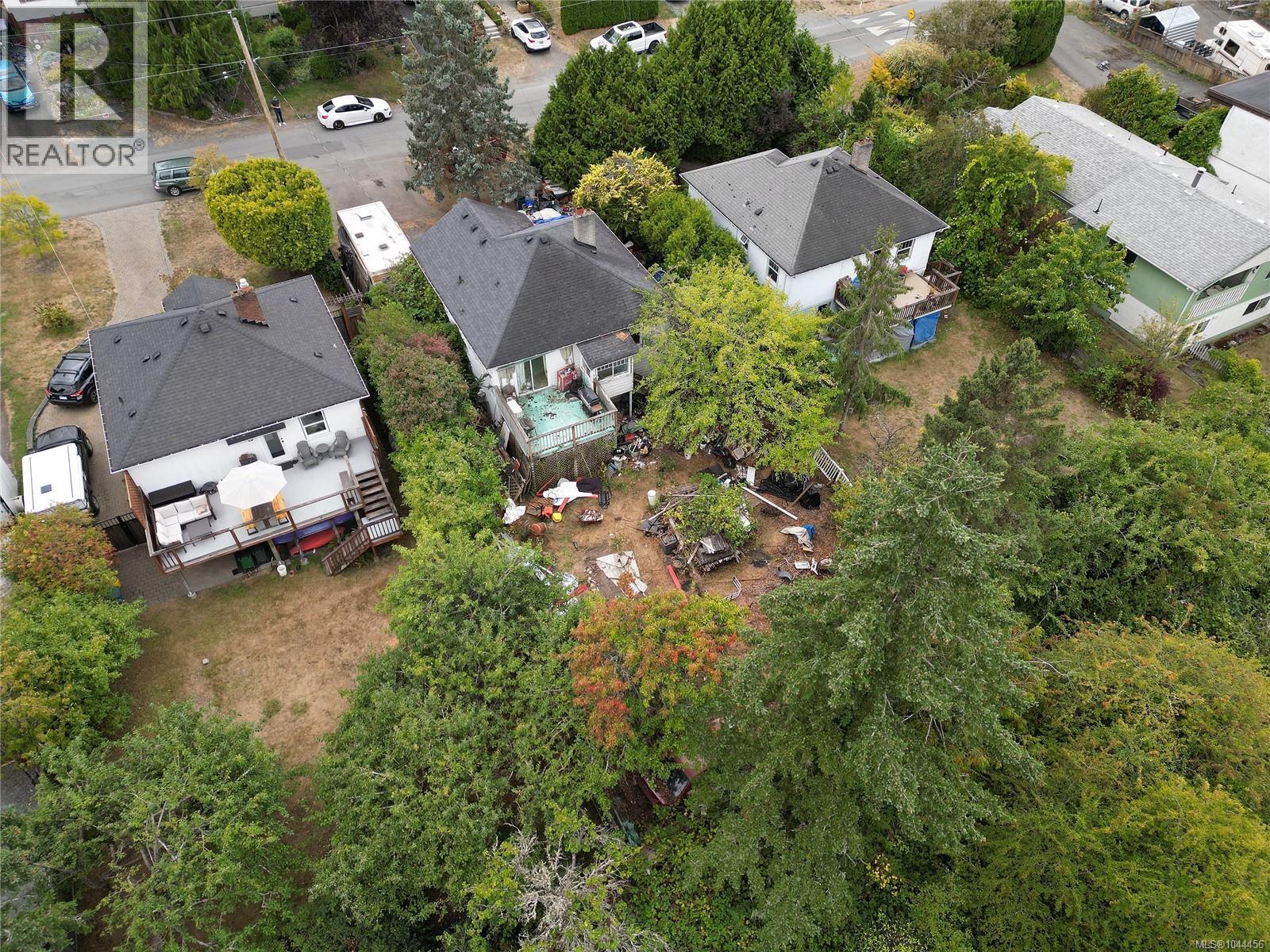 482 Ker Ave - 24