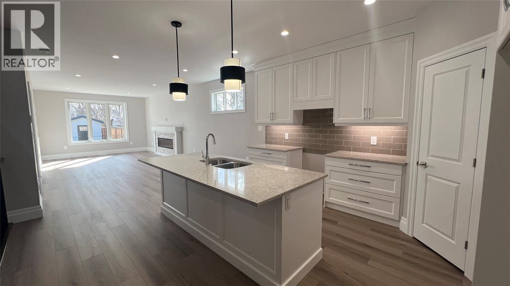 #B 315 ALEXANDRA AVENUE - 3