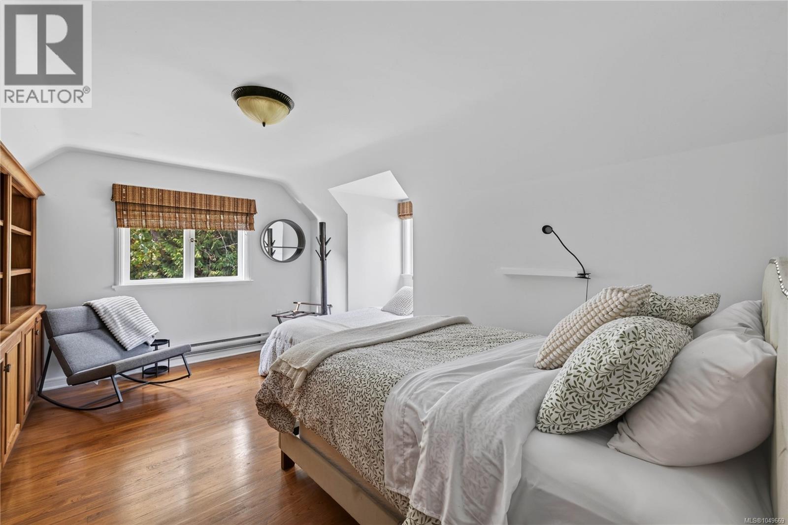 150 Drake Rd - Image 25