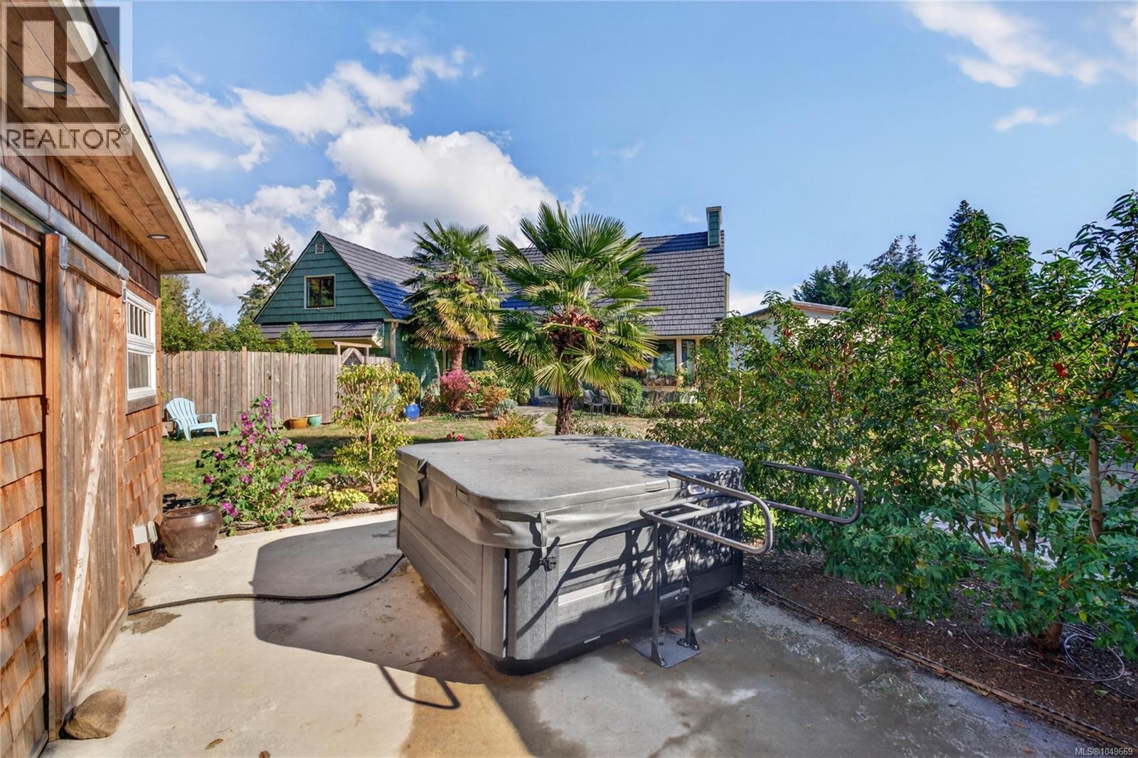 150 Drake Rd - 52