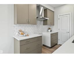 8419 226 St Nw, Edmonton, AB T5T7G7 Photo 11