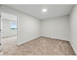 8419 226 St Nw, Edmonton, AB T5T7G7 Photo 24