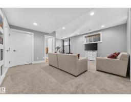 8922 77 Av Nw, Edmonton, AB T6C0L9 Photo 33