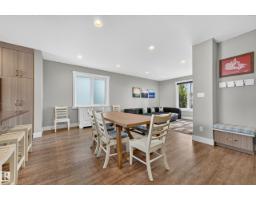 8922 77 Av Nw, Edmonton, AB T6C0L9 Photo 12