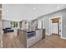 8922 77 Av Nw, Edmonton, AB T6C0L9 Photo 18