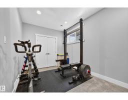 8922 77 Av Nw, Edmonton, AB T6C0L9 Photo 37